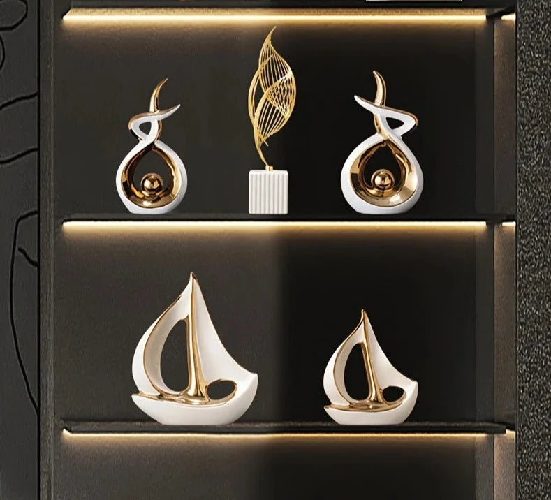 Escultura decorativa de Cerâmica Premuim - Coleção Veleiro Sereno